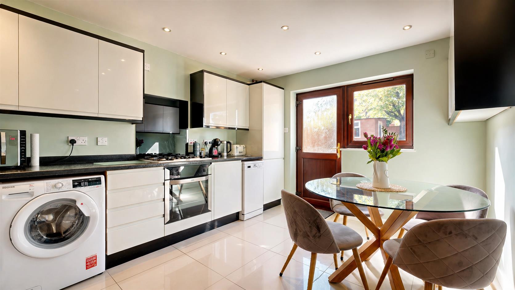 Coggeshall Grove, Wavendon Gate, Milton Keynes